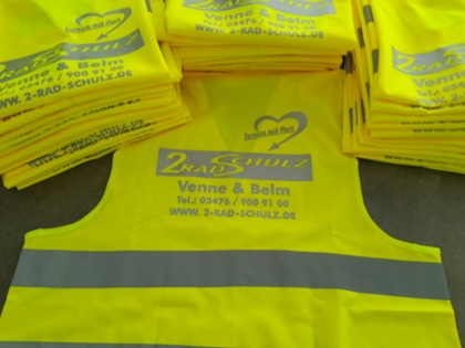 de Vries Design Hunteburg - Werbung - Firmen Werbung - Duckerei - Werbeagentur - Ostercappeln - Bad Essen - Belm - Venne - Hochzeitskarten - Werbung - Beschriftungen - T Shirt bedrucken - Trikots - Bad Essen - Osterkappeln - Hochzeit - Hochzeitsausstattung Hochzeitskarten - Grafik Design Studio Grafikfirma Hunteburg de Vries Diepholz