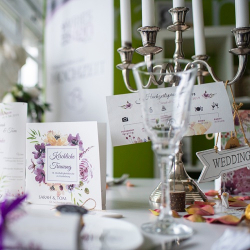 de Vries Design Hunteburg - Werbung - Firmen Werbung - Duckerei - Werbeagentur - Ostercappeln - Bad Essen - Belm - Venne - Hochzeitskarten - Werbung - Beschriftungen - T Shirt bedrucken - Trikots - Bad Essen - Osterkappeln - Hochzeit - Hochzeitsausstattung Hochzeitskarten - Grafik Design Studio Grafikfirma Hunteburg de Vries Diepholz